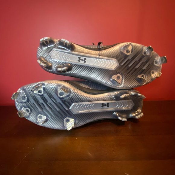 Under Armour Men's Harper 2 Mid St Black Metal Baseball Cleats - Size 7 - NWT - Picture 9 of 9
